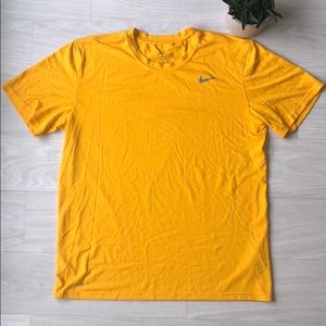 Nike men’s short sleeve yellow Dri-fit. Large